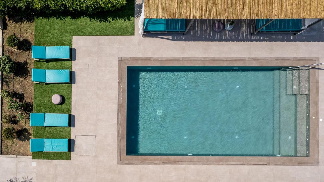 Antonia Villa - Luxurious Serenity With Private Pool, By Zantewize Kalipadhon Экстерьер фото